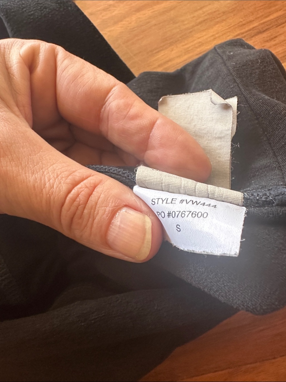Vuori Women’s Black Clean Elevation Leggings - Picture 9 of 11